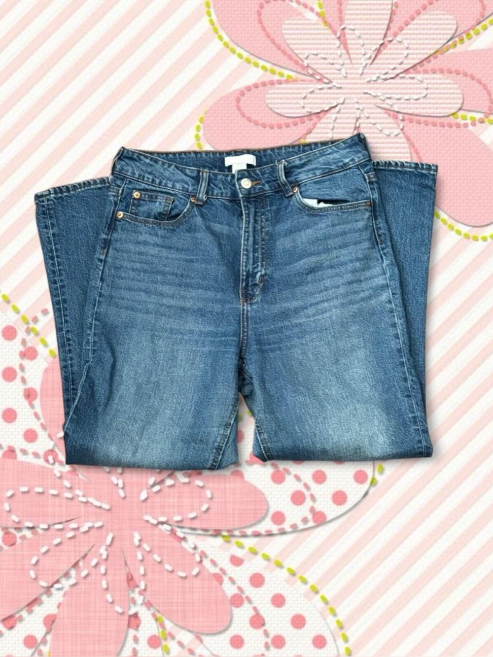 H&M • Classic Women's Blue Denim Jeans - Casual Straight Leg